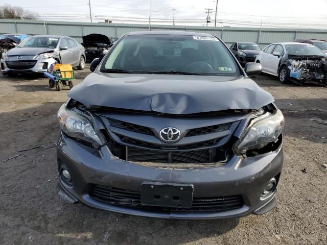 5YFBU4EE5DP149380 - 2013 TOYOTA COROLLA BA CHARCOAL photo 5