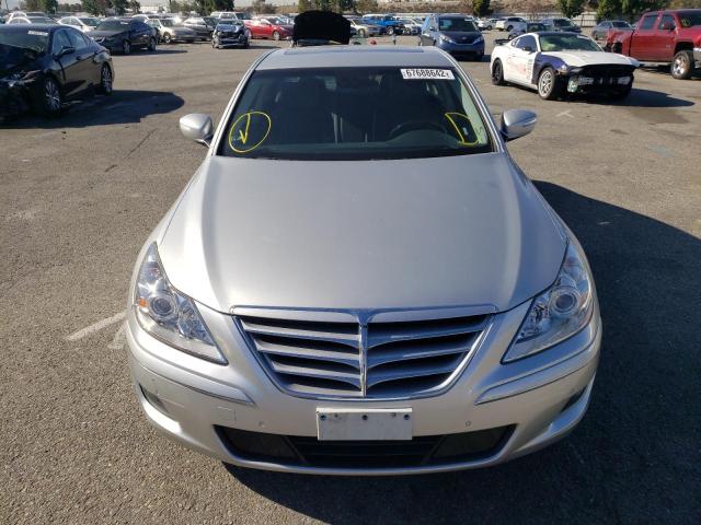 KMHGC4DF6AU071852 - 2010 HYUNDAI GENESIS 4. SILVER photo 5