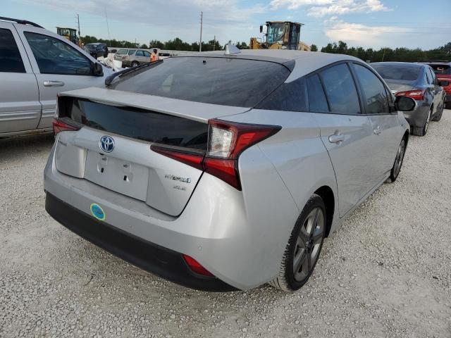 JTDKARFU7L3107571 - 2020 TOYOTA PRIUS L SILVER photo 3