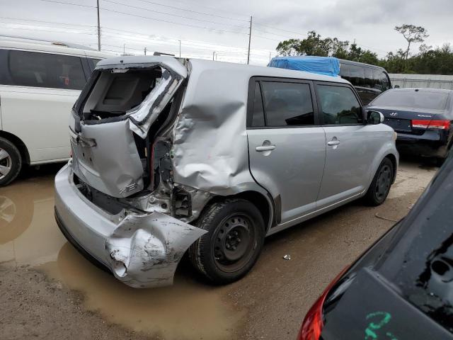 JTLZE4FE7DJ031706 - 2013 TOYOTA SCION XB ვერცხლისფერი ფოტო 3