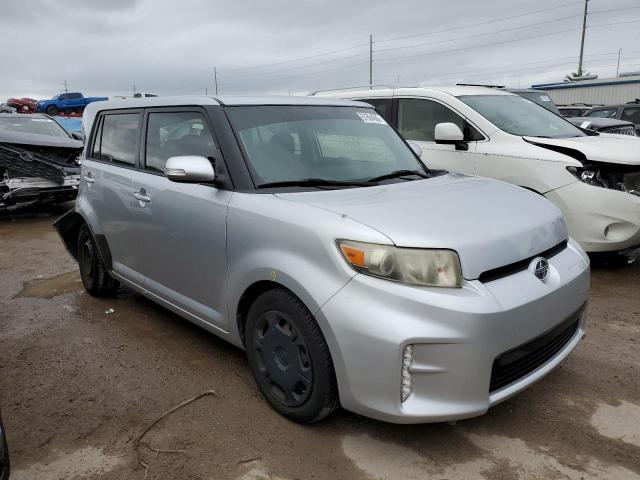 JTLZE4FE7DJ031706 - 2013 TOYOTA SCION XB ვერცხლისფერი ფოტო 4