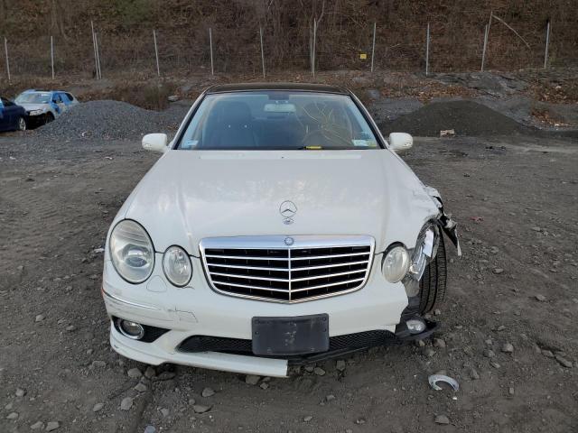 WDBUF87X19B361156 - 2009 MERCEDES-BENZ E 350 4MAT WHITE photo 5