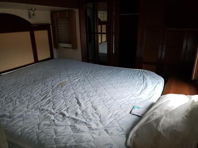 4YDF35027EE780117 - 2014 ALPI 5TH WHEEL WHITE photo 5