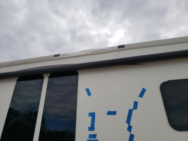 4YDF35027EE780117 - 2014 ALPI 5TH WHEEL WHITE photo 9