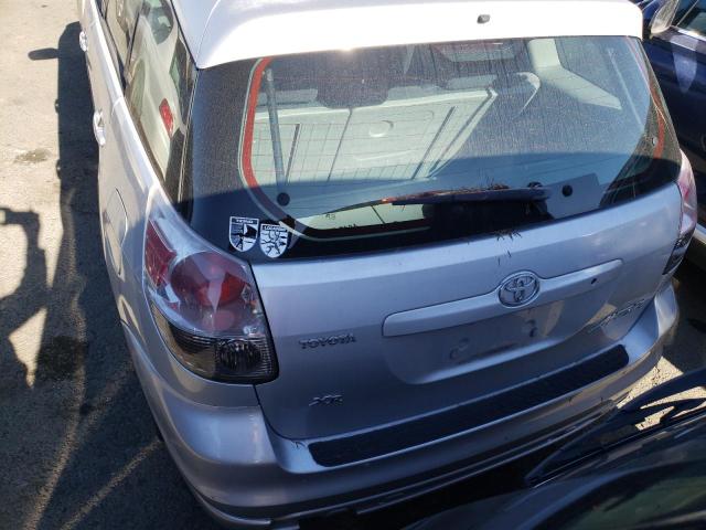 2T1KR32E35C362071 - 2005 TOYOTA MATRIX 银色 照片 6