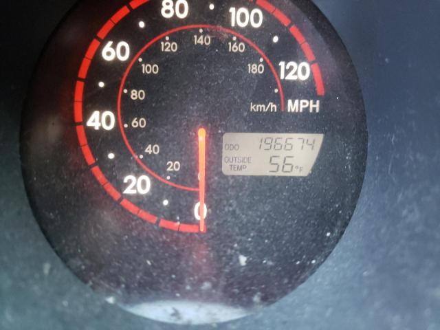 2T1KR32E35C362071 - 2005 TOYOTA MATRIX 银色 照片 9