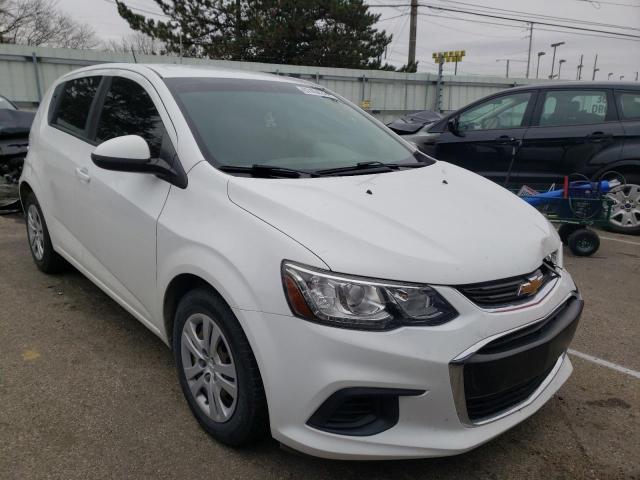 1G1JG6SH8H4169427 - 2017 CHEVROLET SONIC WHITE photo 4