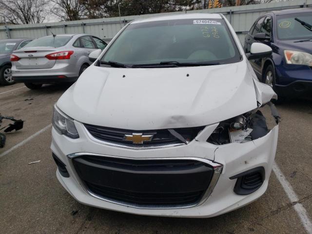 1G1JG6SH8H4169427 - 2017 CHEVROLET SONIC WHITE photo 5