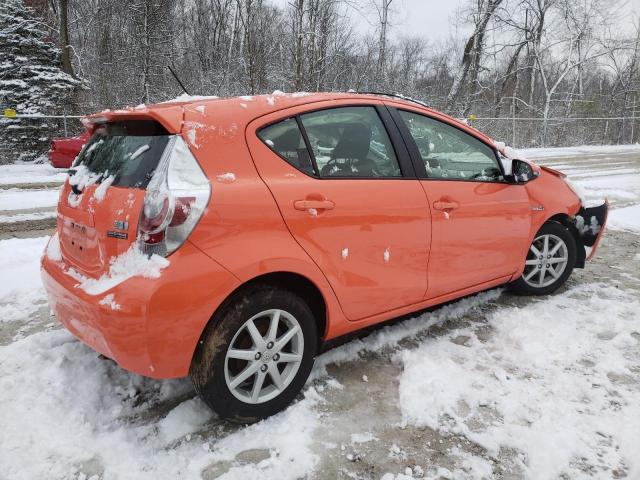 JTDKDTB37C1002834 - 2012 TOYOTA PRIUS C ORANGE photo 3