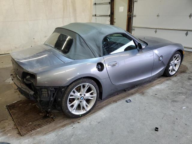 4USBU33578LW61387 - 2008 BMW Z4 3.0 GRAY photo 3