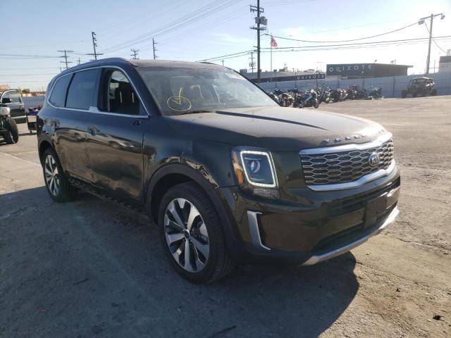 5XYP64HC3LG050084 - 2020 KIA TELLURIDE GREEN photo 4