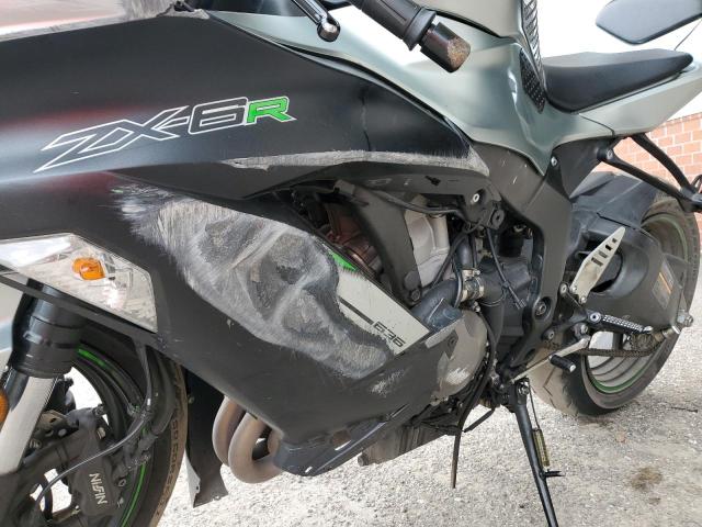 JKBZXJE11JA027056 - 2018 KAWASAKI ZX636 E TWO TONE photo 10