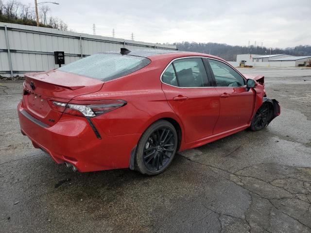 4T1K61AK3NU035124 - 2022 TOYOTA CAMRY XSE RED photo 3
