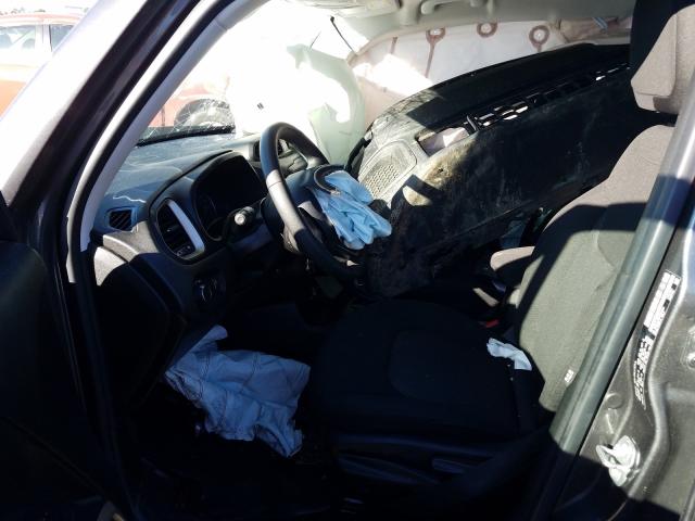 ZACCJAAB0HPG14844 - 2017 JEEP RENEGADE S 灰色 照片 5