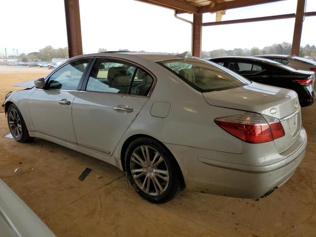 KMHGC46FX9U064993 - 2009 HYUNDAI GENESIS 4. WHITE photo 2