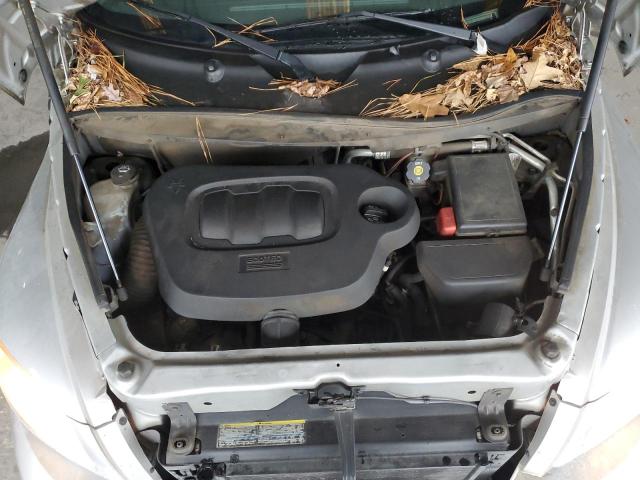 3GNCA13B09S643670 - 2009 CHEVROLET HHR LS SILVER photo 11