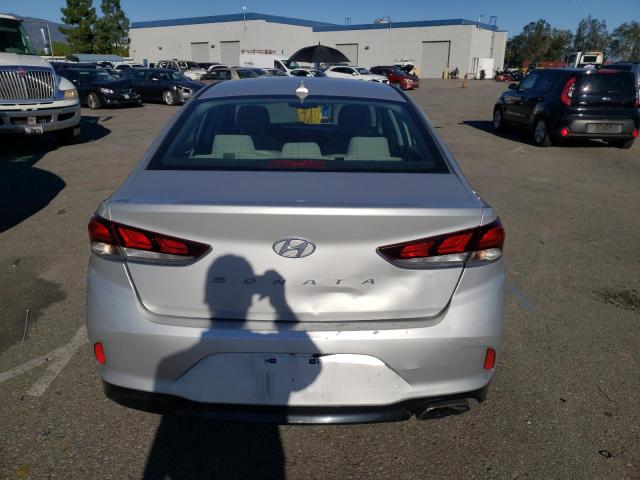 5NPE34AF6KH783483 - 2019 HYUNDAI SONATA LIM SILVER photo 6