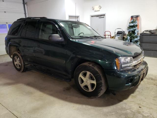 1GNDT13S952362293 - 2005 CHEVROLET TRAILBLAZE GREEN photo 4