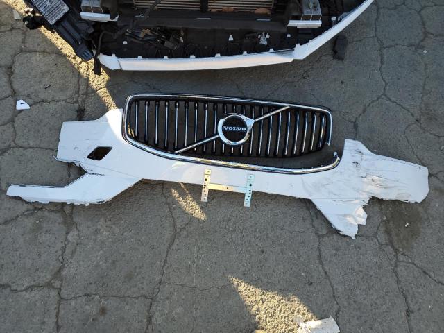 LYV102DL1KB319160 - 2019 VOLVO XC60 T5 IN WHITE photo 13