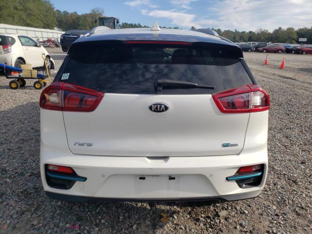 KNDCE3LG6K5008098 - 2019 KIA NIRO EX PR WHITE photo 6