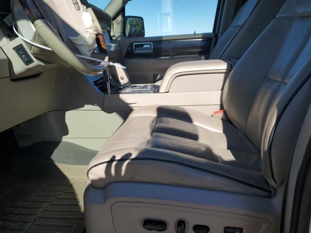 5LMFL28517L****** - 2007 LINCOLN NAVIGATOR 白色 照片 7