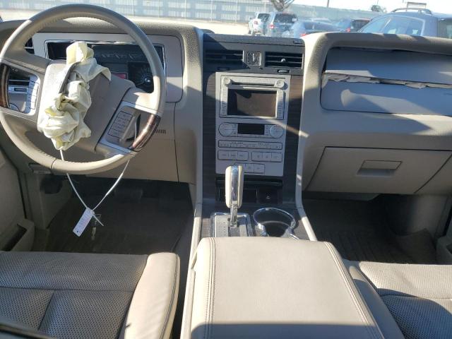 5LMFL28517L****** - 2007 LINCOLN NAVIGATOR 白色 照片 8
