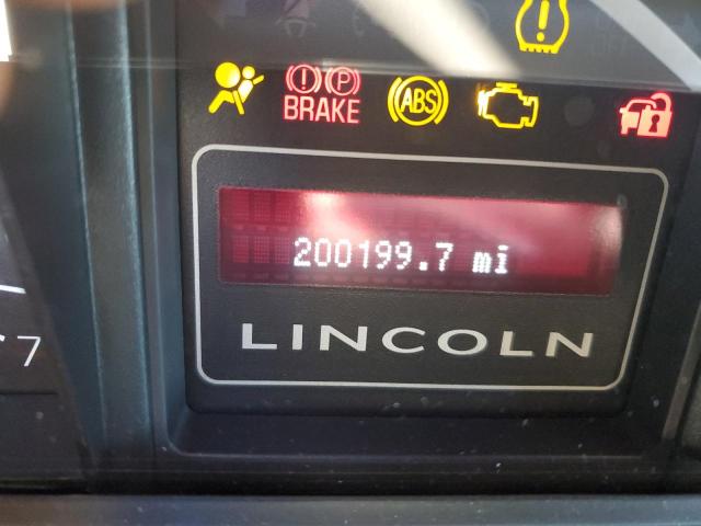5LMFL28517L****** - 2007 LINCOLN NAVIGATOR 白色 照片 9