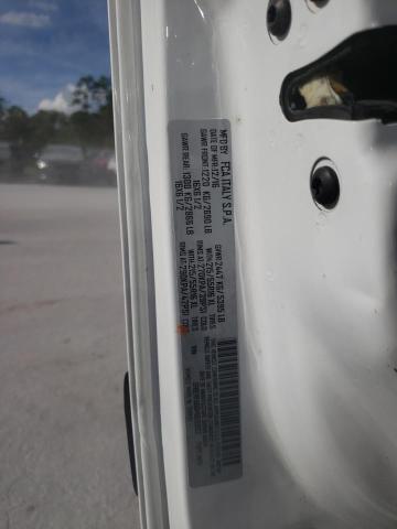 ZFBERFAB6H6E93132 - 2017 RAM PROMASTER WHITE photo 13