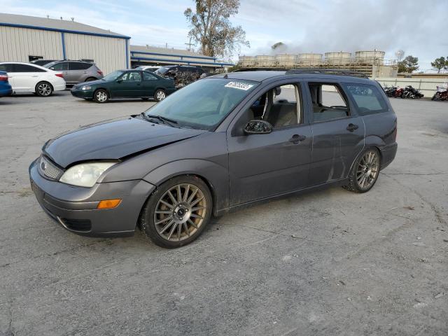 1FAFP36N25W204867 - 2005 FORD FOCUS ZXW GRAY photo 1