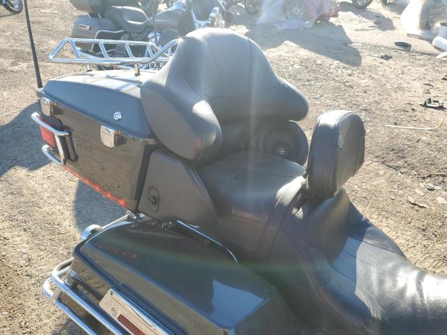 1HD1FCW176Y651235 - 2006 HARLEY-DAVIDSON FLHTCUI 黑色 照片 6