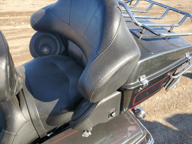 1HD1FCW176Y651235 - 2006 HARLEY-DAVIDSON FLHTCUI 黑色 照片 9