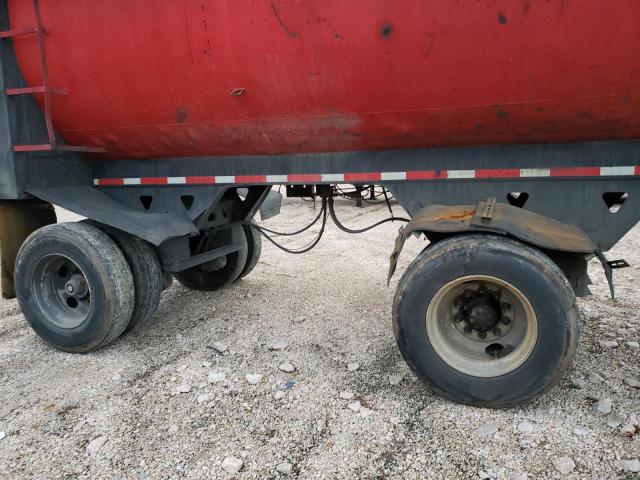 1TKFT40251B073776 - 2001 TRAIL KING TRAILER RED photo 8