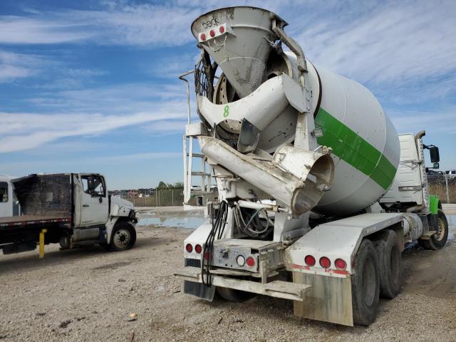 4V5KC9DF5GN945851 - 2016 VOLVO VHD TWO TONE photo 4