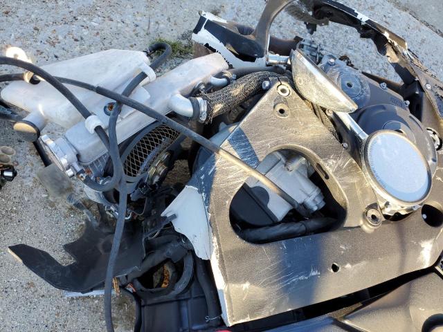 JKAEXEE19CDA01965 - 2012 KAWASAKI EX650 EC BLACK photo 7