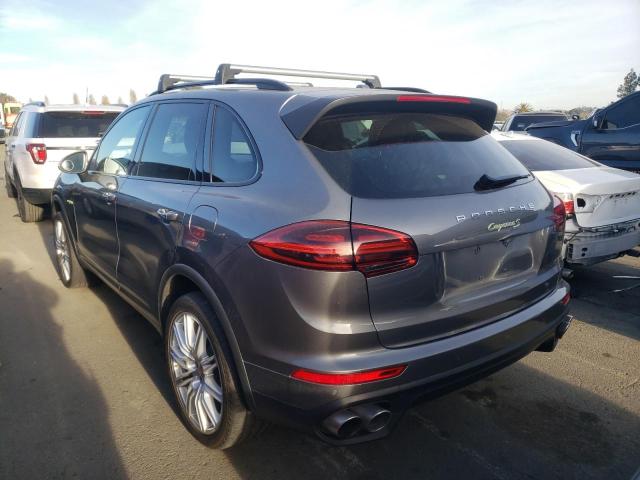 WP1AE2A24GLA63739 - 2016 PORSCHE CAYENNE SE GRAY photo 2