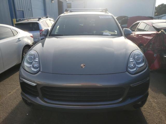 WP1AE2A24GLA63739 - 2016 PORSCHE CAYENNE SE GRAY photo 5