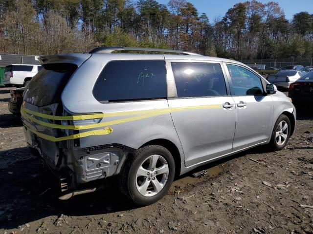 5TDKK3DC1GS717944 - 2016 TOYOTA SIENNA LE SILVER photo 3