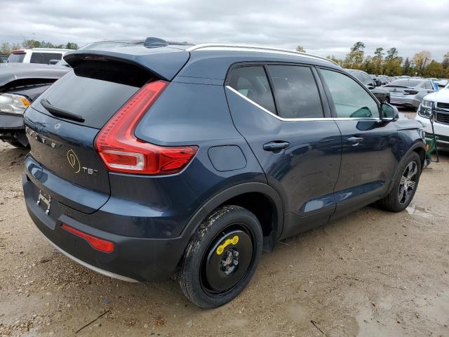 YV4162UL6N2716039 - 2022 VOLVO XC40 T5 IN BLUE photo 3