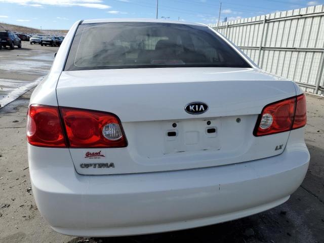 KNAGE123375135853 - 2007 KIA UK WHITE photo 6