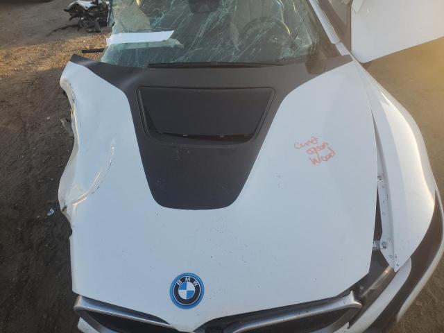 WBY2Z2C5XFV391315 - 2015 BMW I8 WHITE photo 11