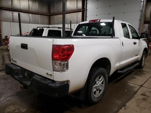 5TFUM5F18BX025984 - 2011 TOYOTA TUNDRA DOU WHITE photo 3