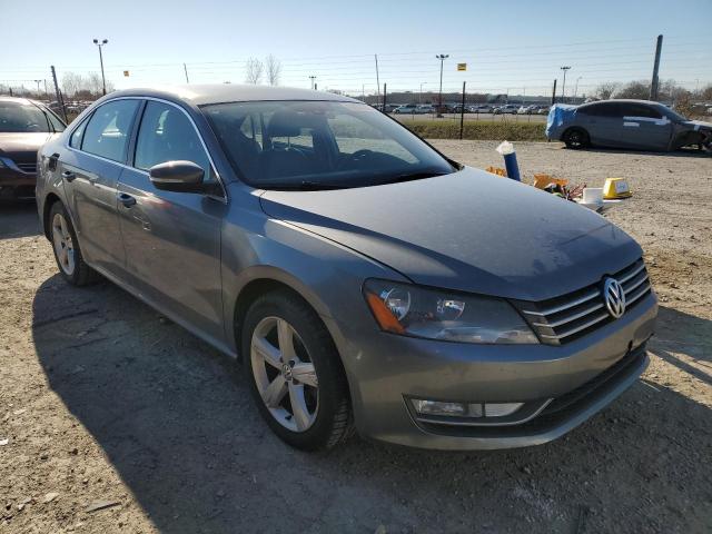 1VWAT7A30FC116185 - 2015 VOLKSWAGEN PASSAT S GRAY photo 4