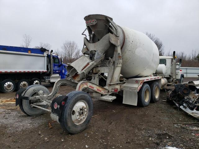 1M2P267C0WM****** - 1998 MACK 600 RD600 WHITE photo 4