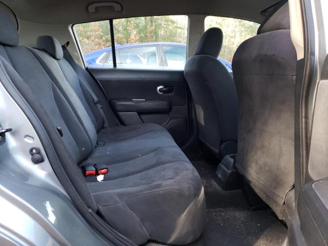 3N1BC13E79L382186 - 2009 NISSAN VERSA GRAY photo 10