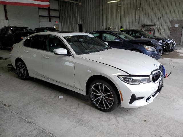 3MW5R7J07L8****** - 2020 BMW 330XI WHITE photo 4