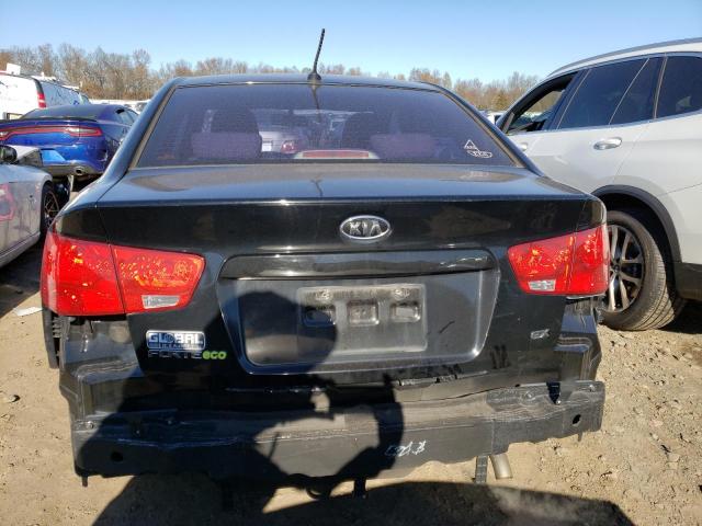 KNAFU4A27D5657728 - 2013 KIA FORTE EX BLACK photo 6