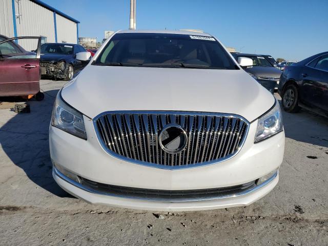 1G4GD5G32FF190952 - 2015 BUICK LACROSSE P WHITE photo 5