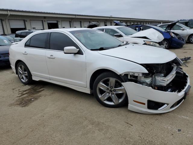 3FAHP0KC0BR189117 - 2011 FORD FUSION SPO WHITE photo 4