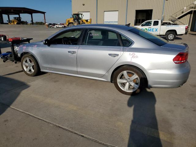 1VWAT7A35EC036377 - 2014 VOLKSWAGEN PASSAT S SILVER photo 2