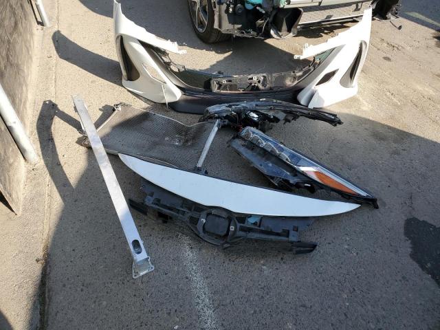 JTDKARFP1K3116081 - 2019 TOYOTA PRIUS PRIM 白色 照片 12